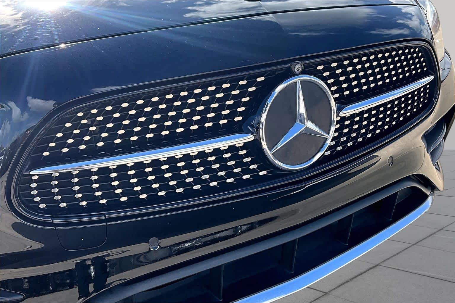 Used 2022  Mercedes-Benz E 350 image 30