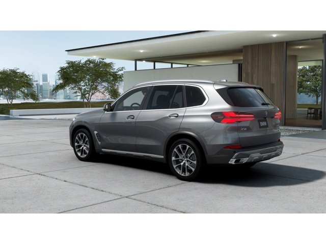 New 2026 Skyscraper Grey Metallic BMW xDrive40i image 2