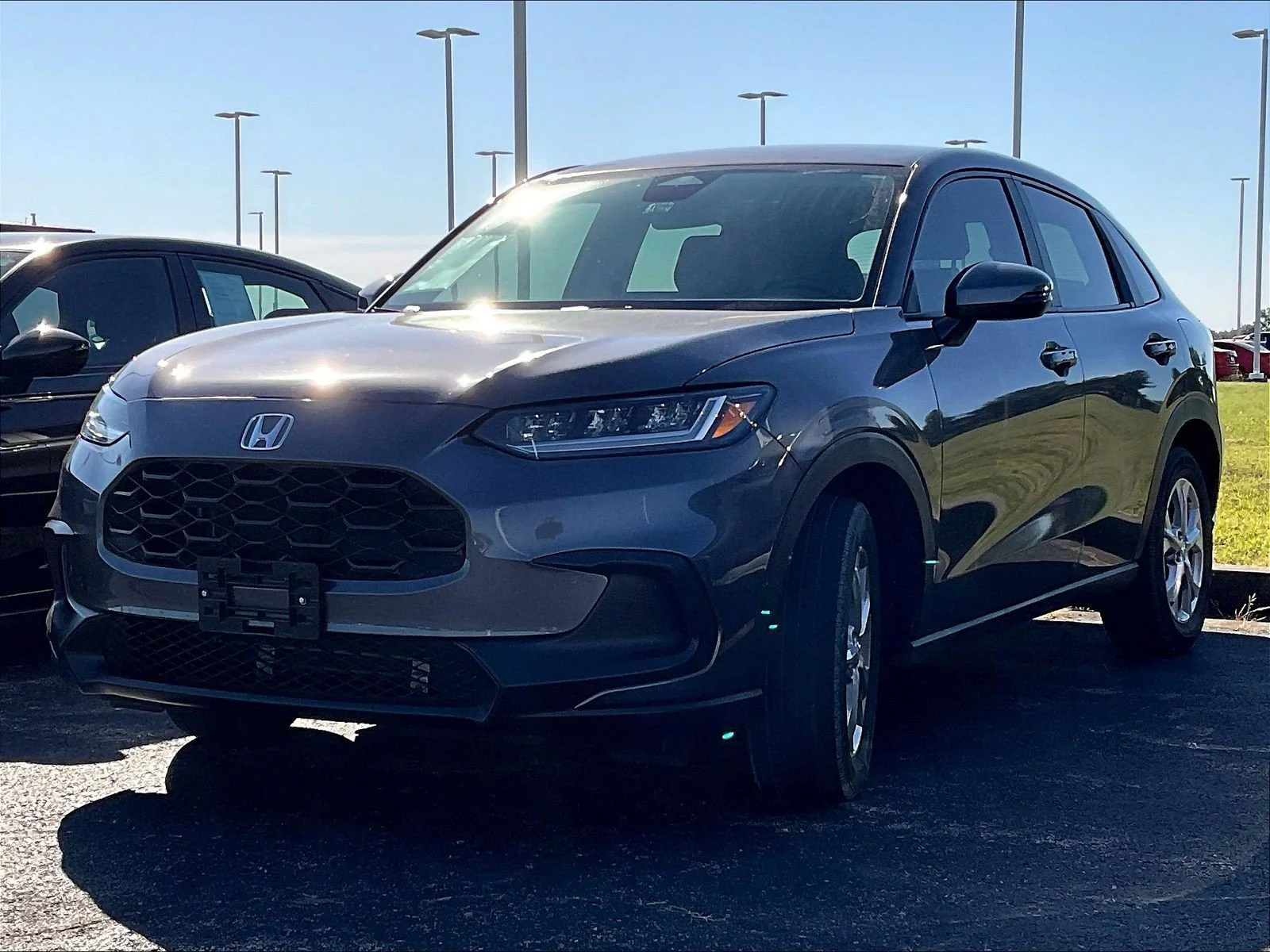 Used 2024 Modern Steel Metallic Honda LX image 4