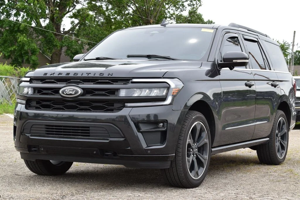 2023 Ford Expedition Limited 4X4's photo