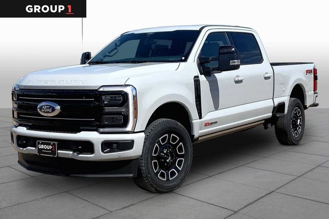 New 2026 Ford Super Duty F-250® Platinum® 4X4 Crew Cab