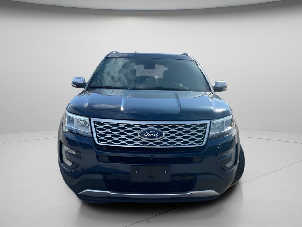 Used 2017 Blue Ford Platinum image 18