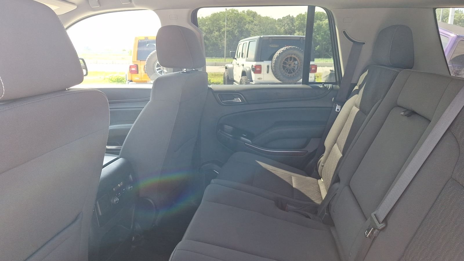 Used 2016 Silver GMC SLE image 12