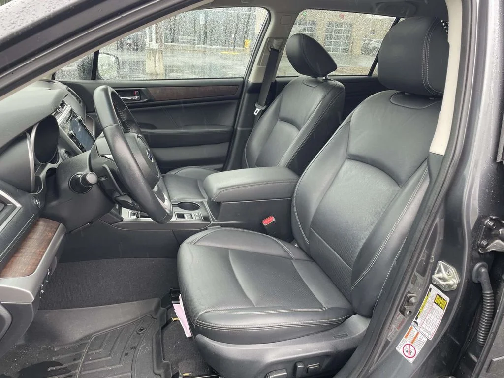 2019 Subaru Outback Limited - Photo 8