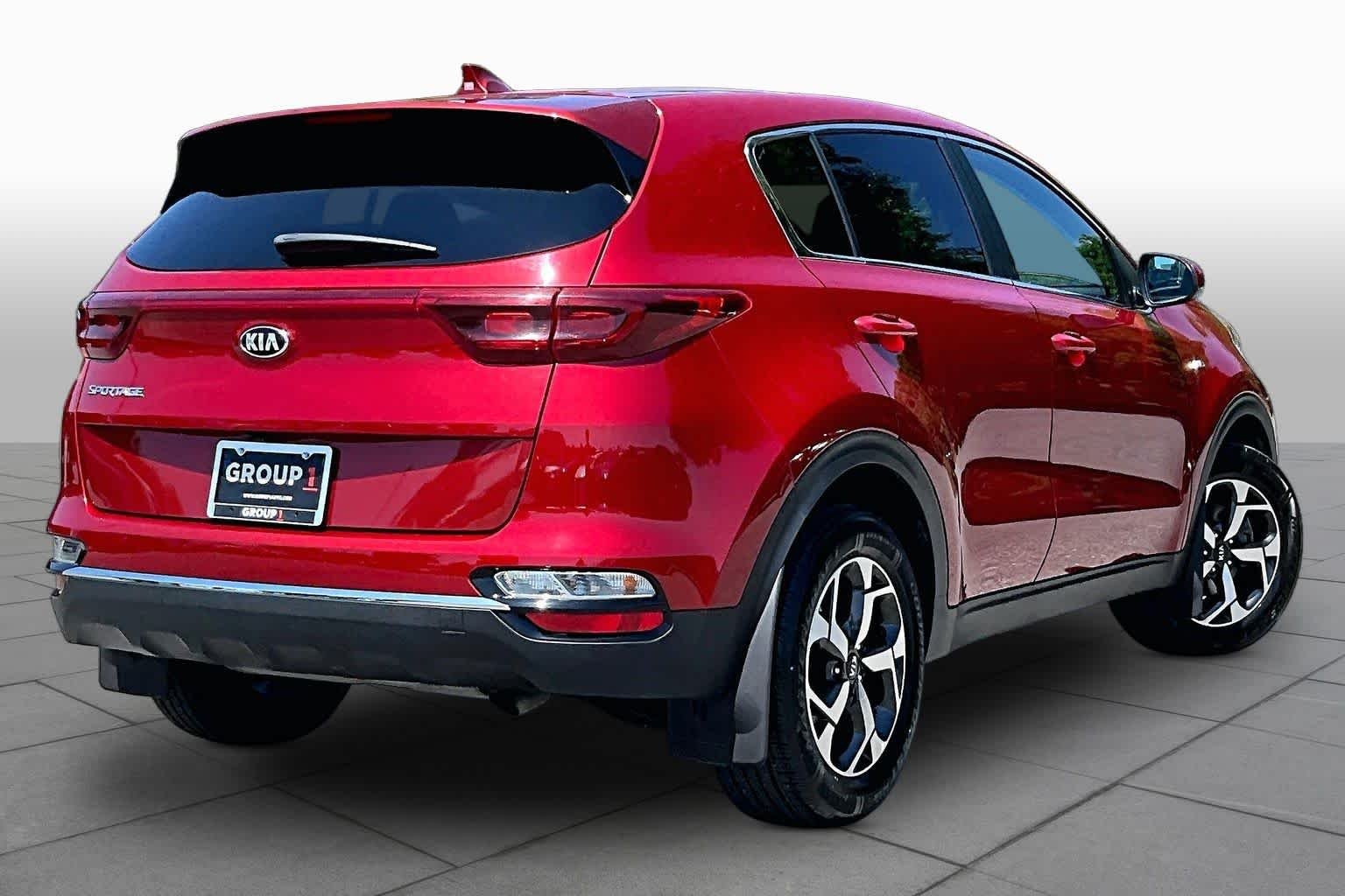 Used 2021 Hyper Red Kia LX image 13