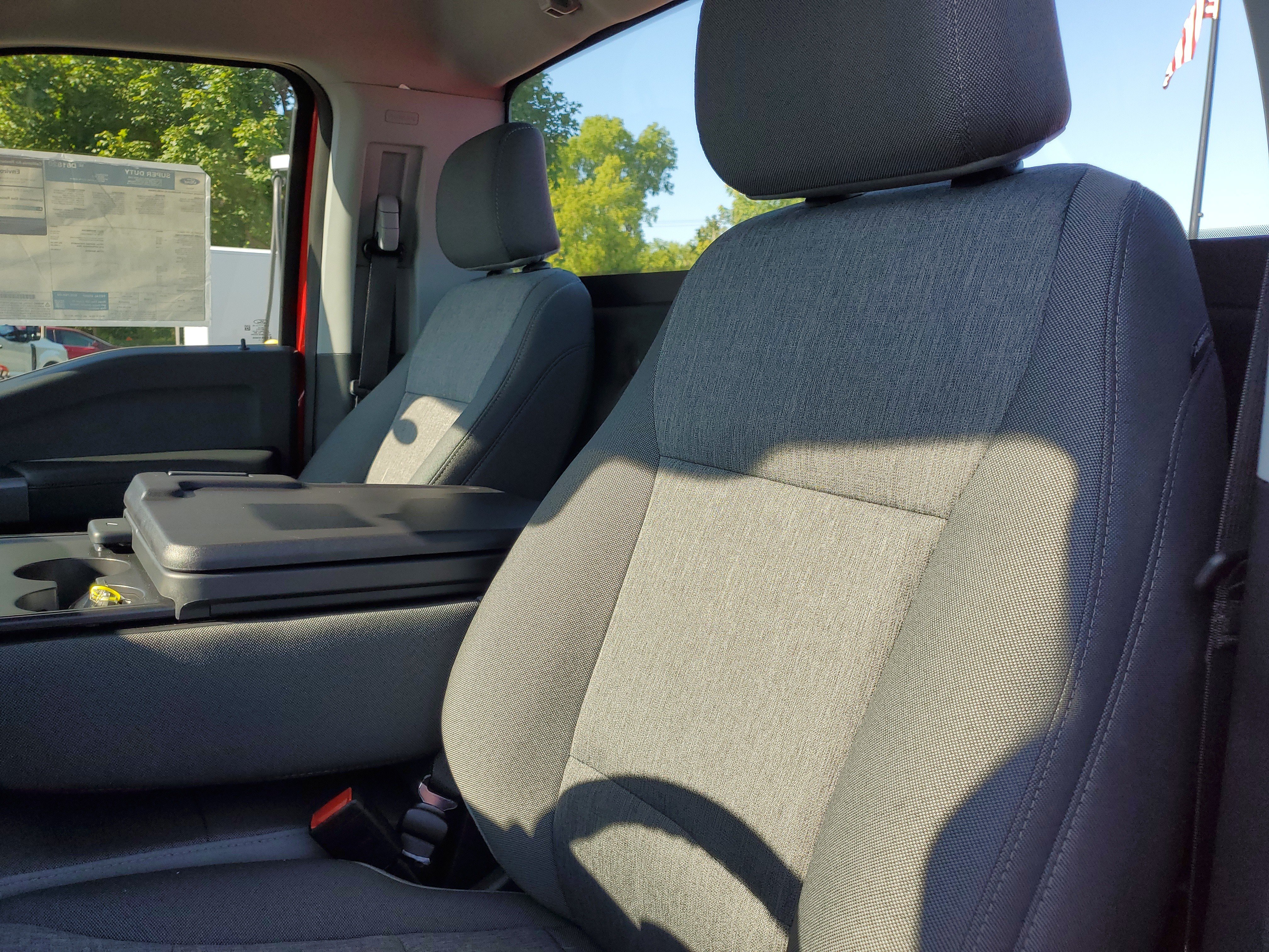 2025 Ford F-250 Super Duty XL - Photo 15