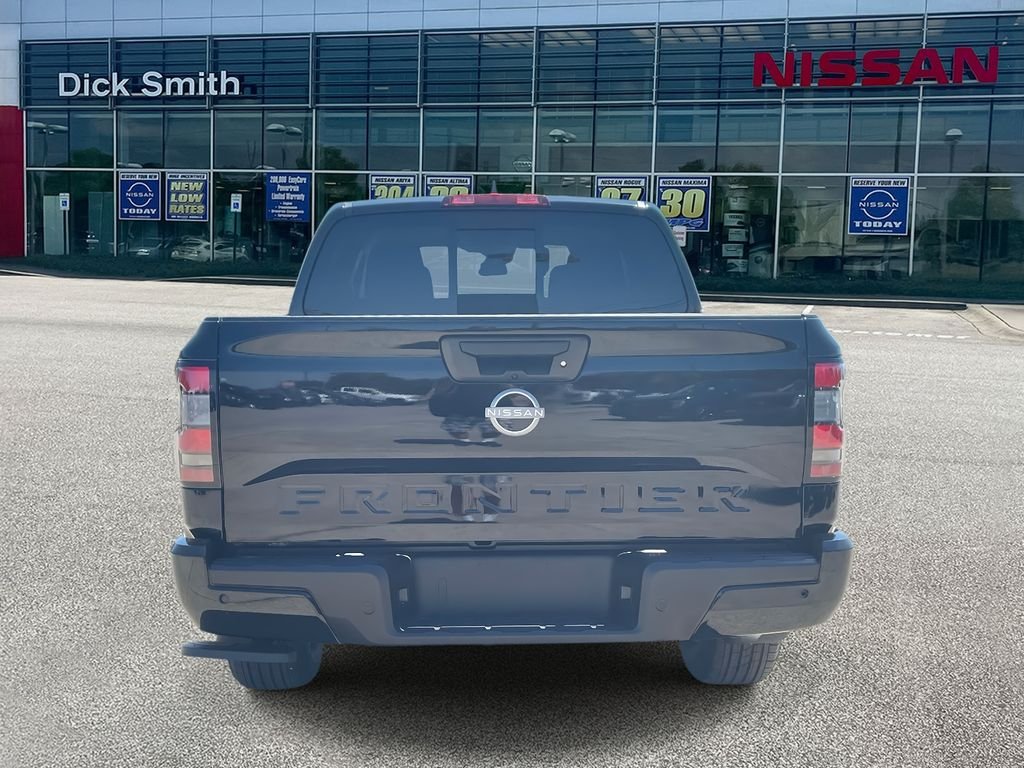 New 2026 Super Black Nissan Crew Cab SV image 4