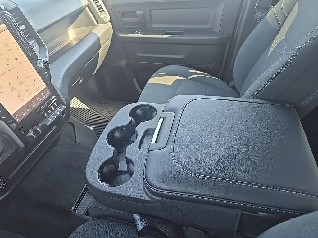2026 RAM 2500 Tradesman - Photo 16