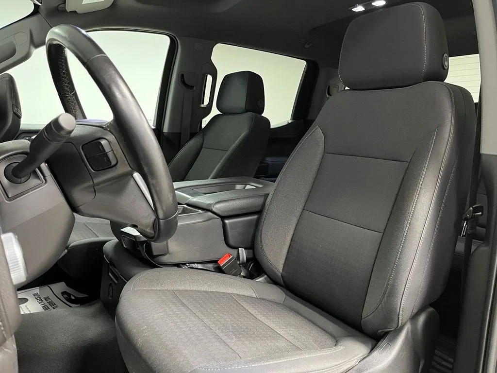 Used 2021 Black GMC Elevation image 22