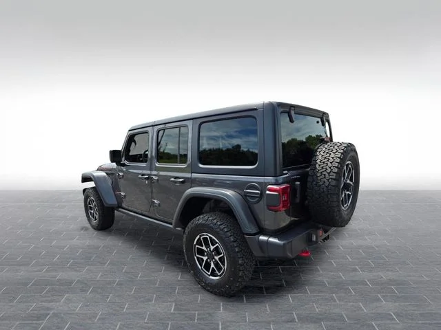 Used 2025 Gray Jeep Rubicon image 5