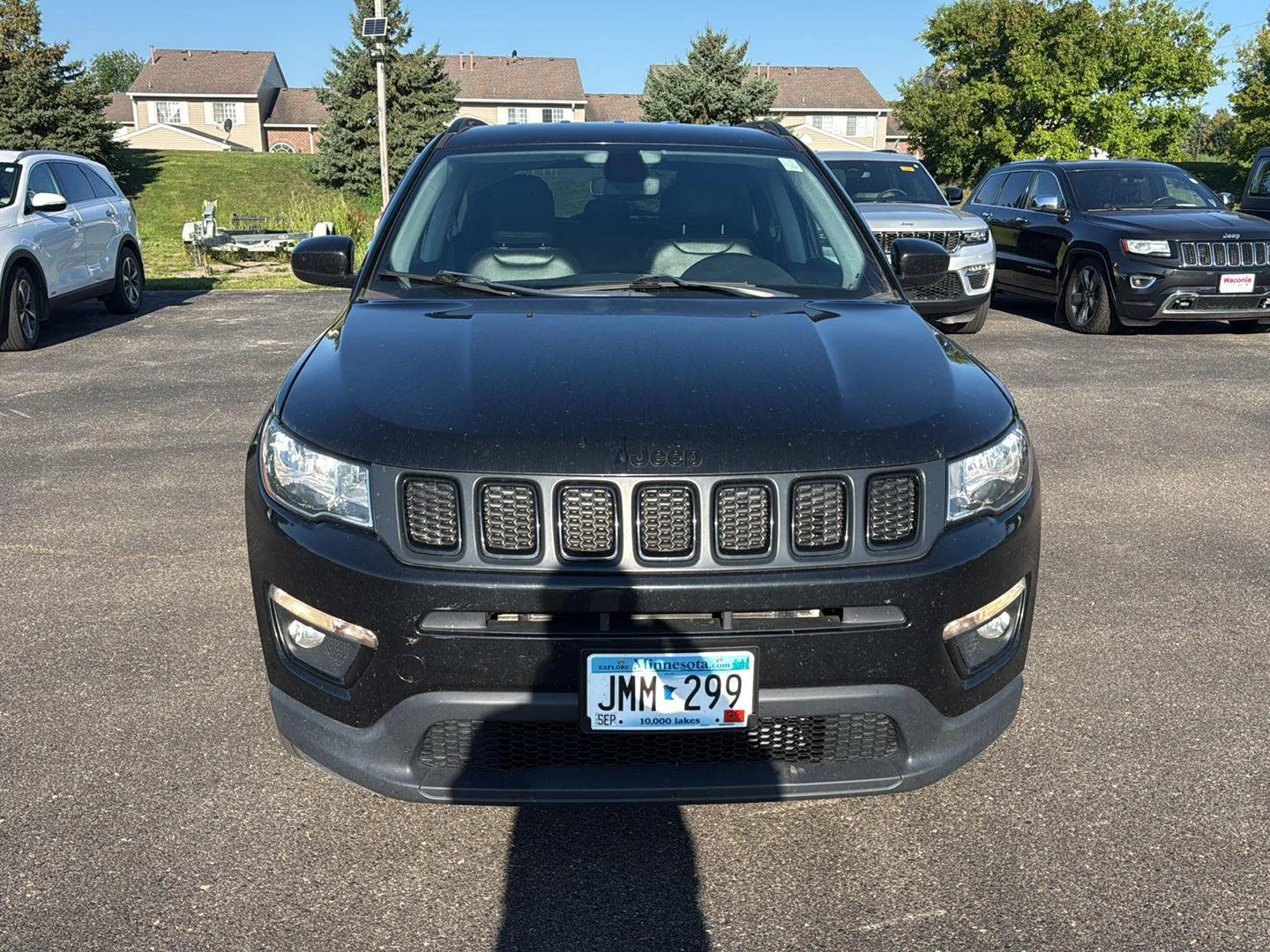 Used 2020 Diamond Black Crystal Pearlcoat Jeep Altitude image 6