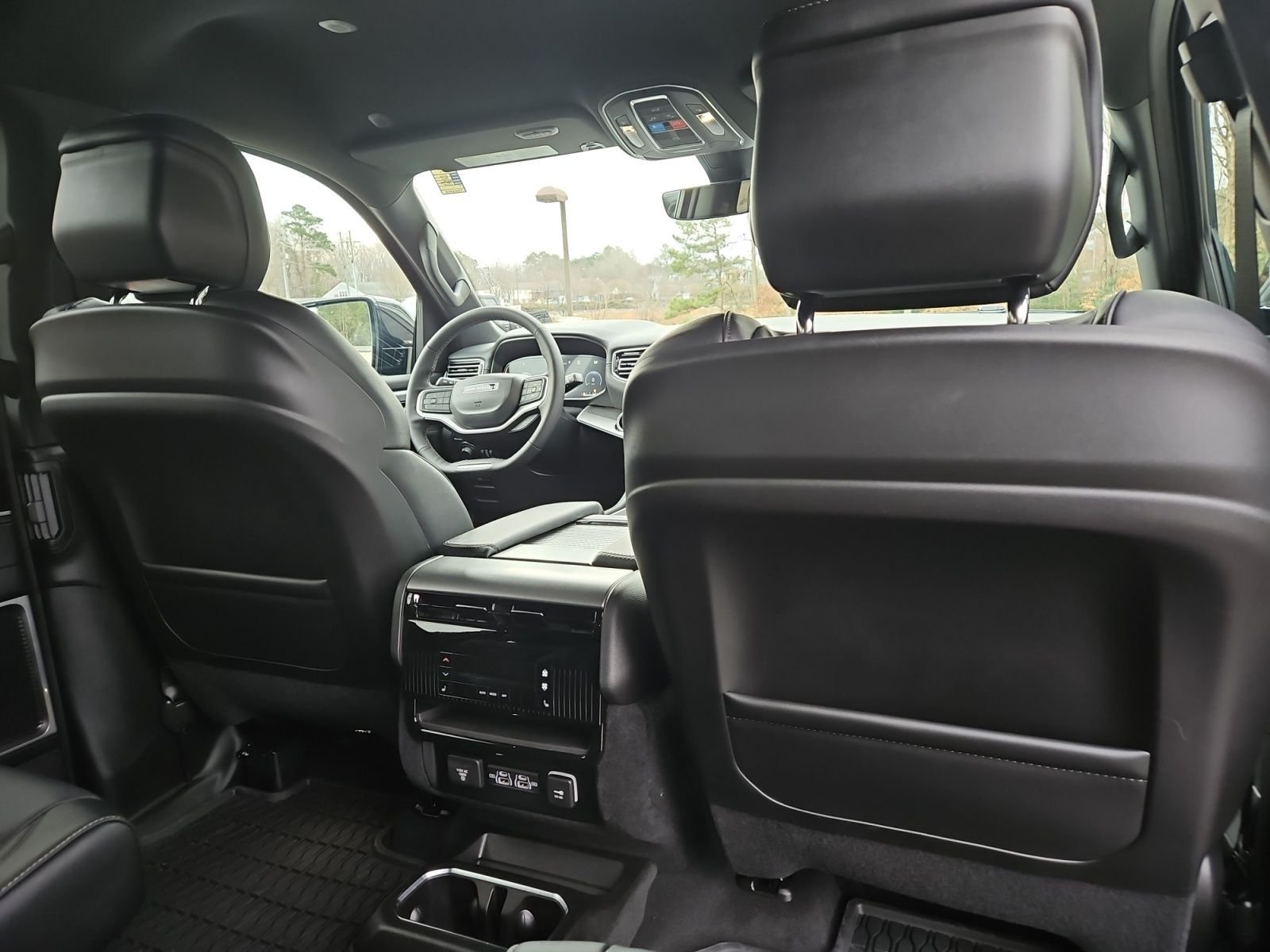 New 2026 Silver-Zynith Exterior Paint Jeep Limited Altitude image 18