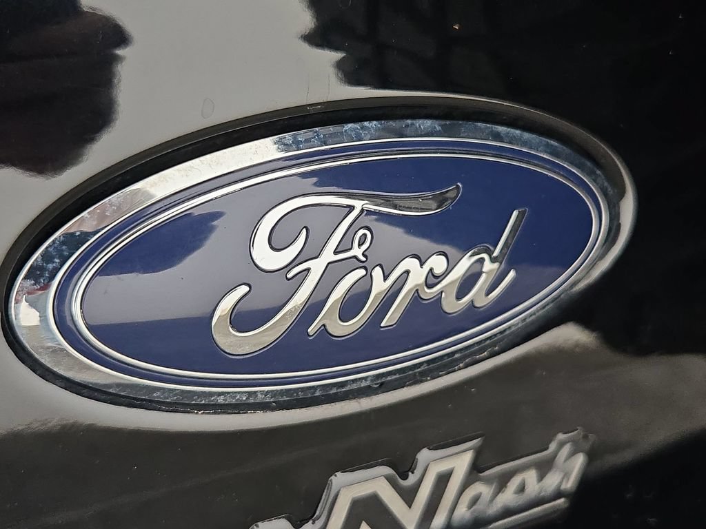 Used 2022 Black Ford Wildtrak image 35