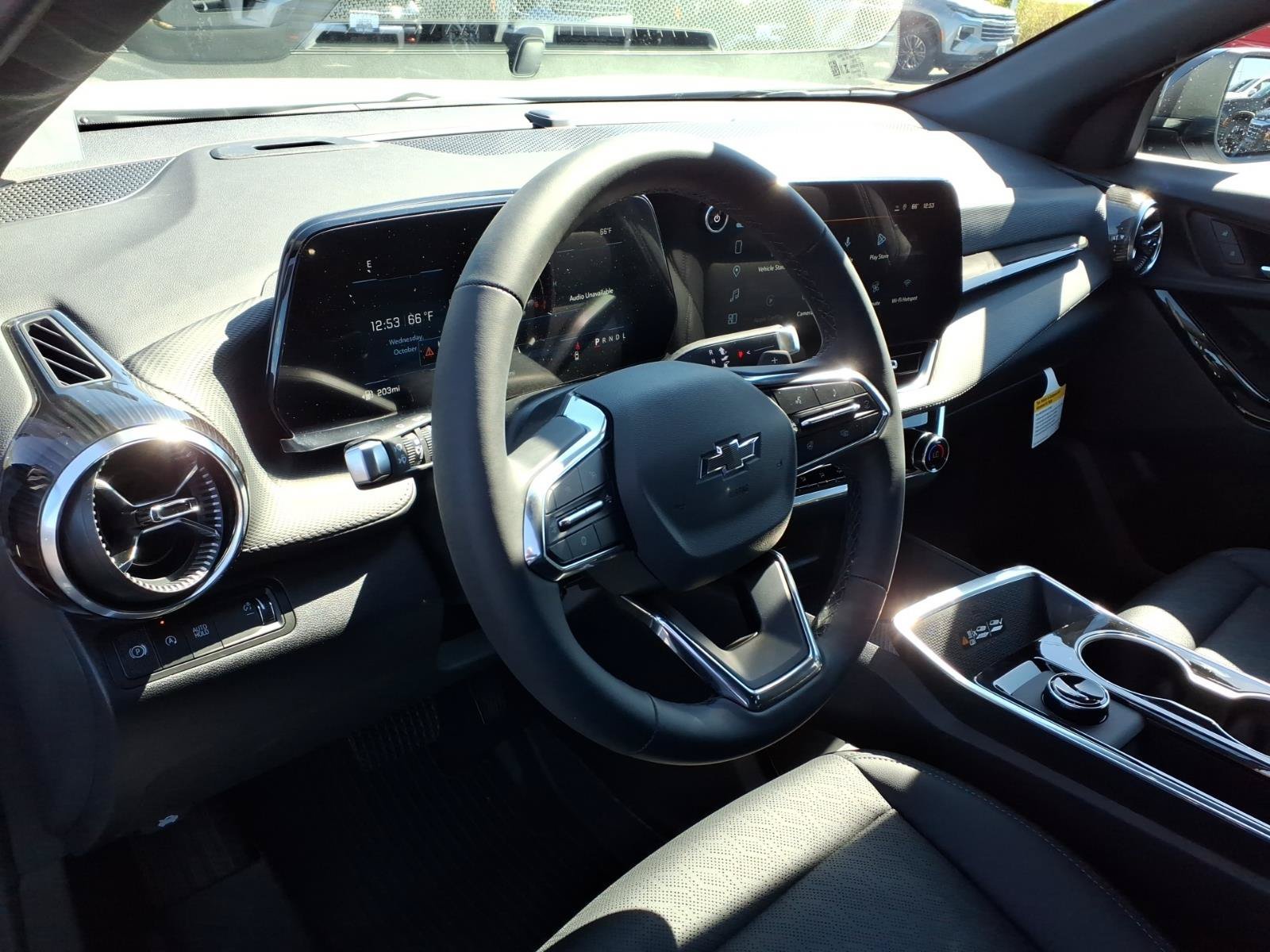 New 2027 Summit White Chevrolet LT image 5