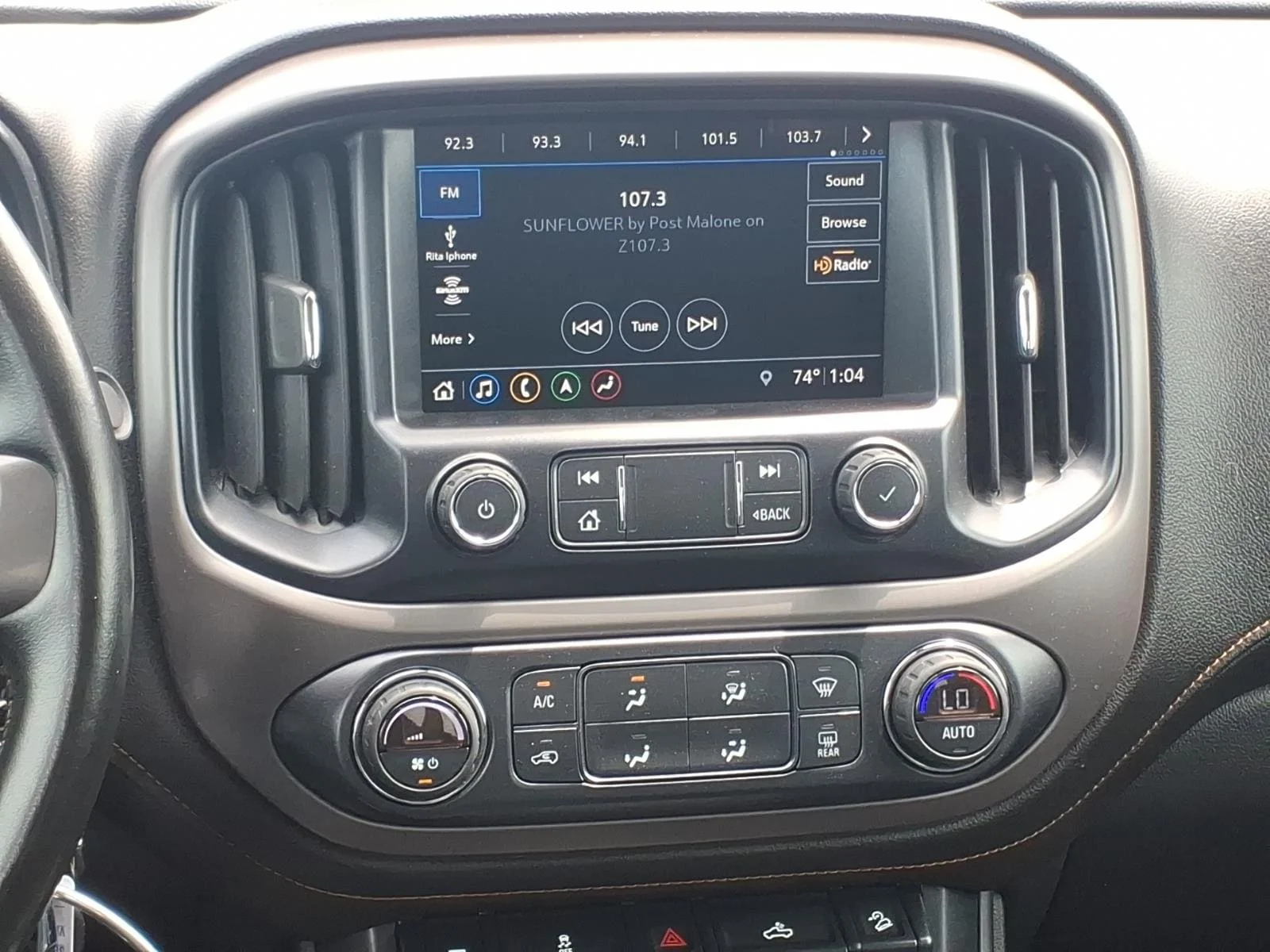 Used 2021 Steel Metallic GMC AT4 w/Cloth image 19