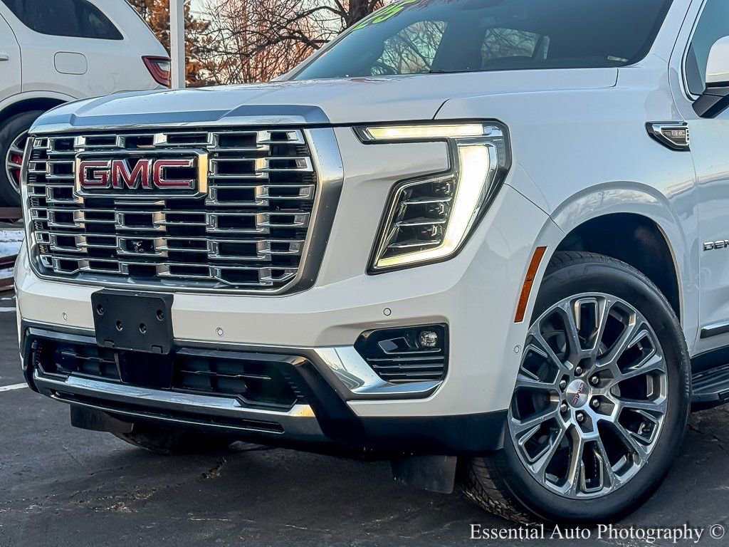 2025 GMC YUKON - Image 3