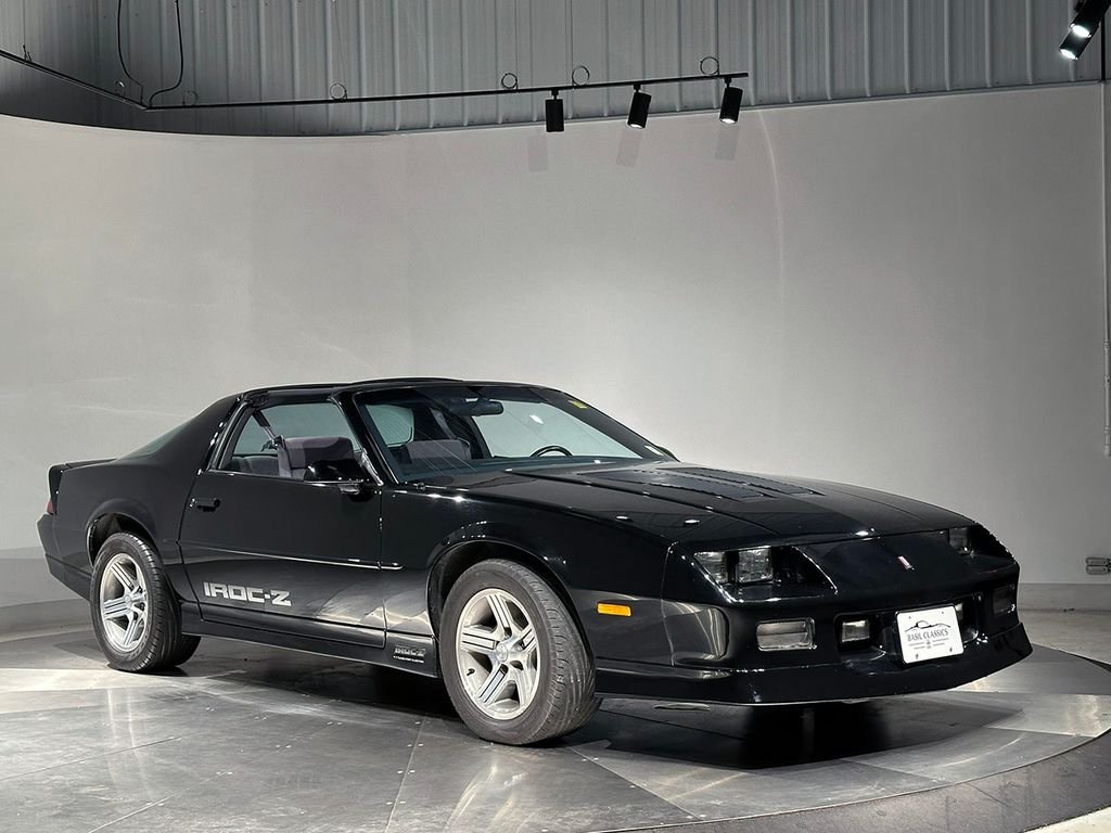 Used 1988 Black Chevrolet IROC-Z image 85