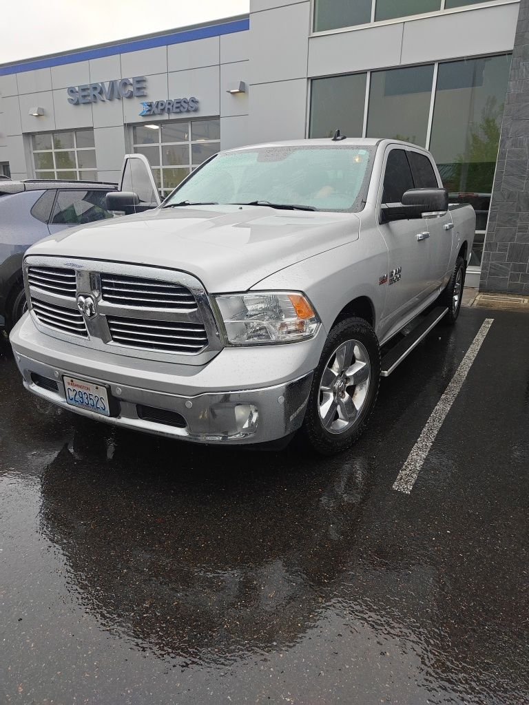 2016 RAM 1500 Big Horn 4x4 Crew Cab 5'7's photo