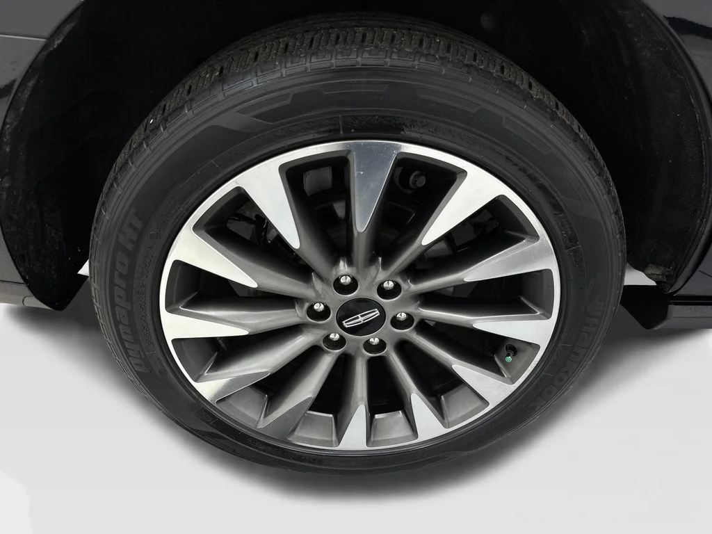 Used 2020 Black Lincoln Reserve NAV,CAM,PANO,CLMT STS,BLIND SPOT,3RD ROW image 90