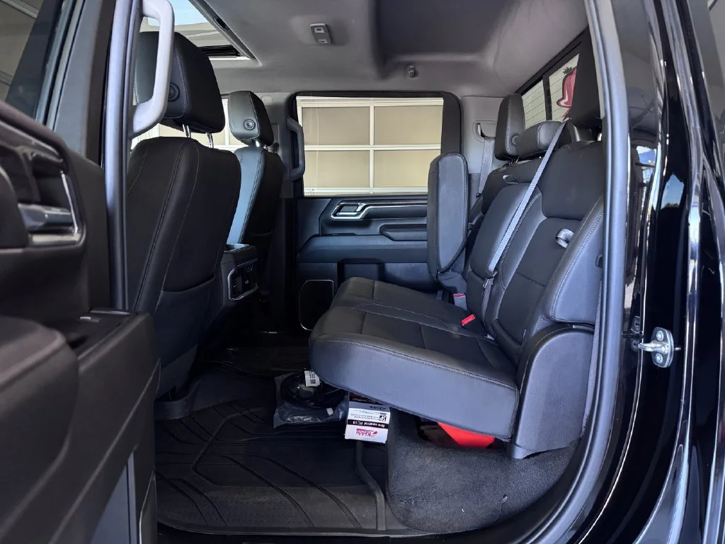 2024 Chevrolet Silverado 2500HD LTZ - Photo 13