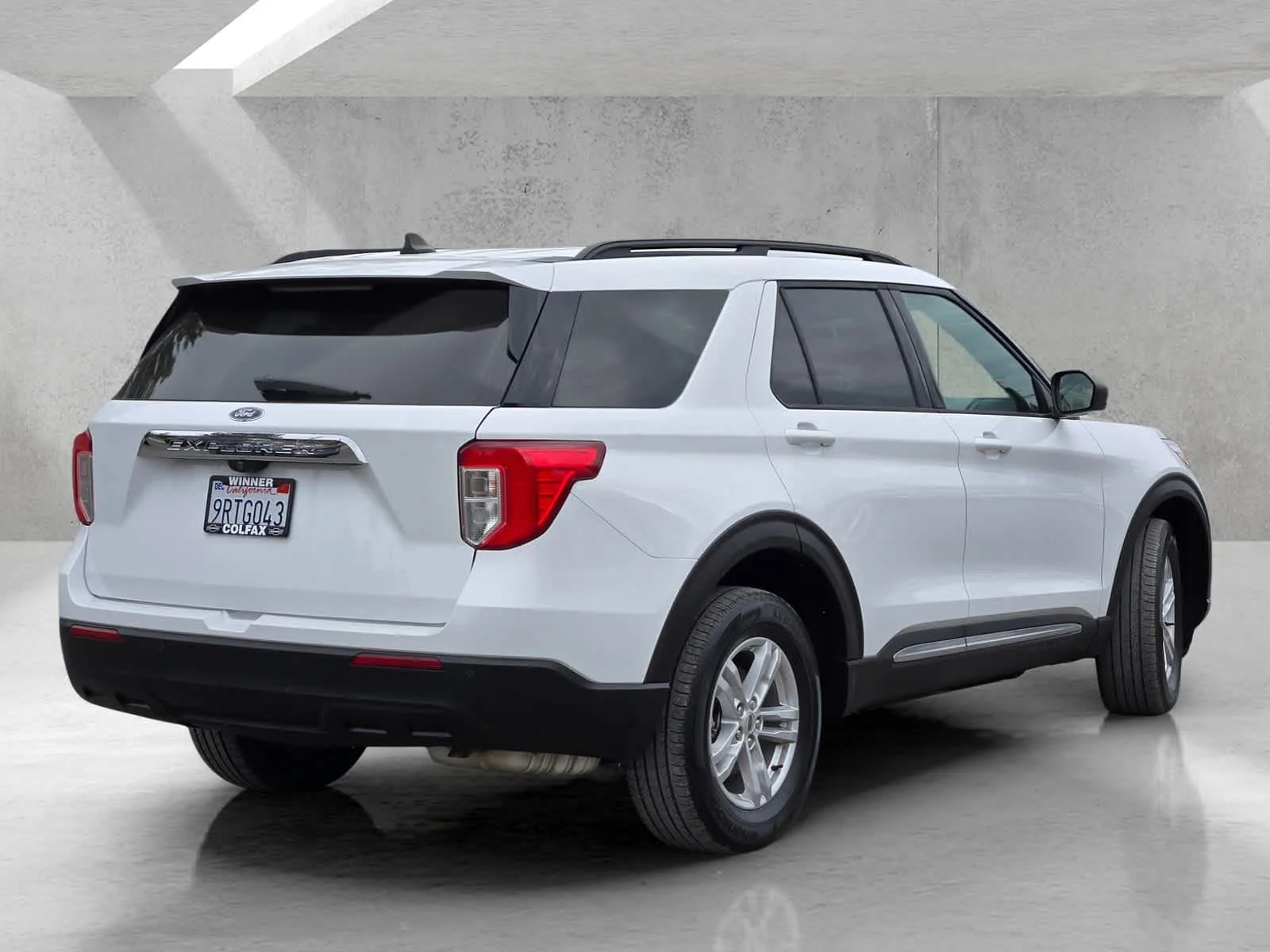 Used 2021  Ford XLT image 4