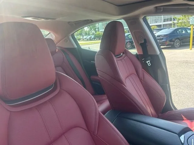 Used 2018 Bianco Maserati S Q4 GranSport image 27