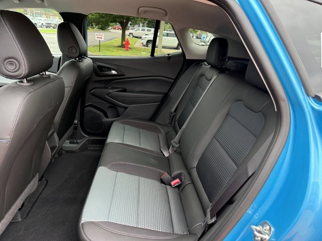 2026 Chevrolet Trax LT - Photo 12