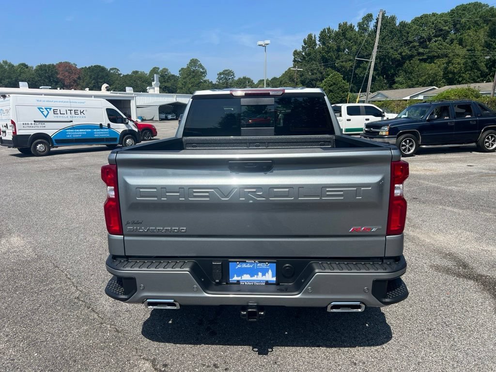 New 2026 Sterling Gray Metallic Chevrolet RST image 4