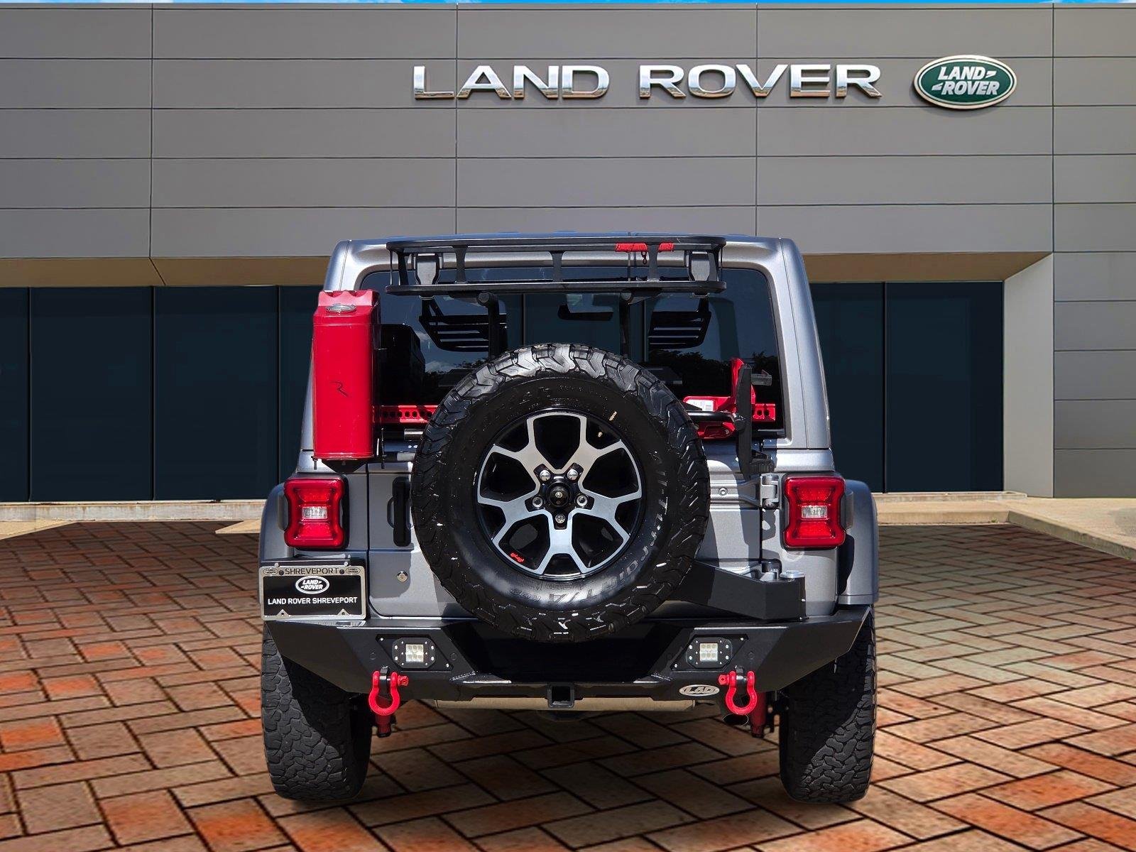 Used 2018 Firecracker Red Clearcoat Jeep Rubicon image 5