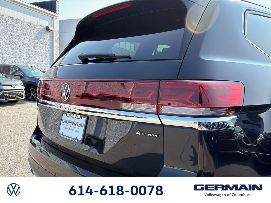 New 2026 Deep Black Pearl Volkswagen 2.0T SE w/Technology image 8