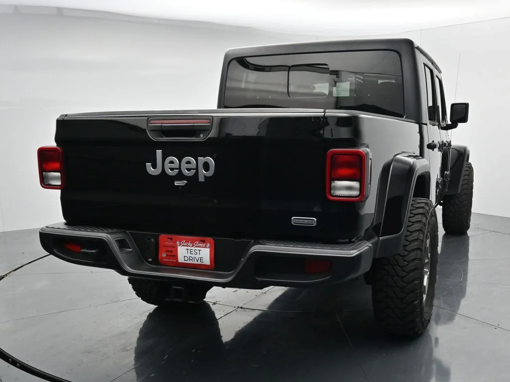 Used 2021 Black Jeep Overland image 6