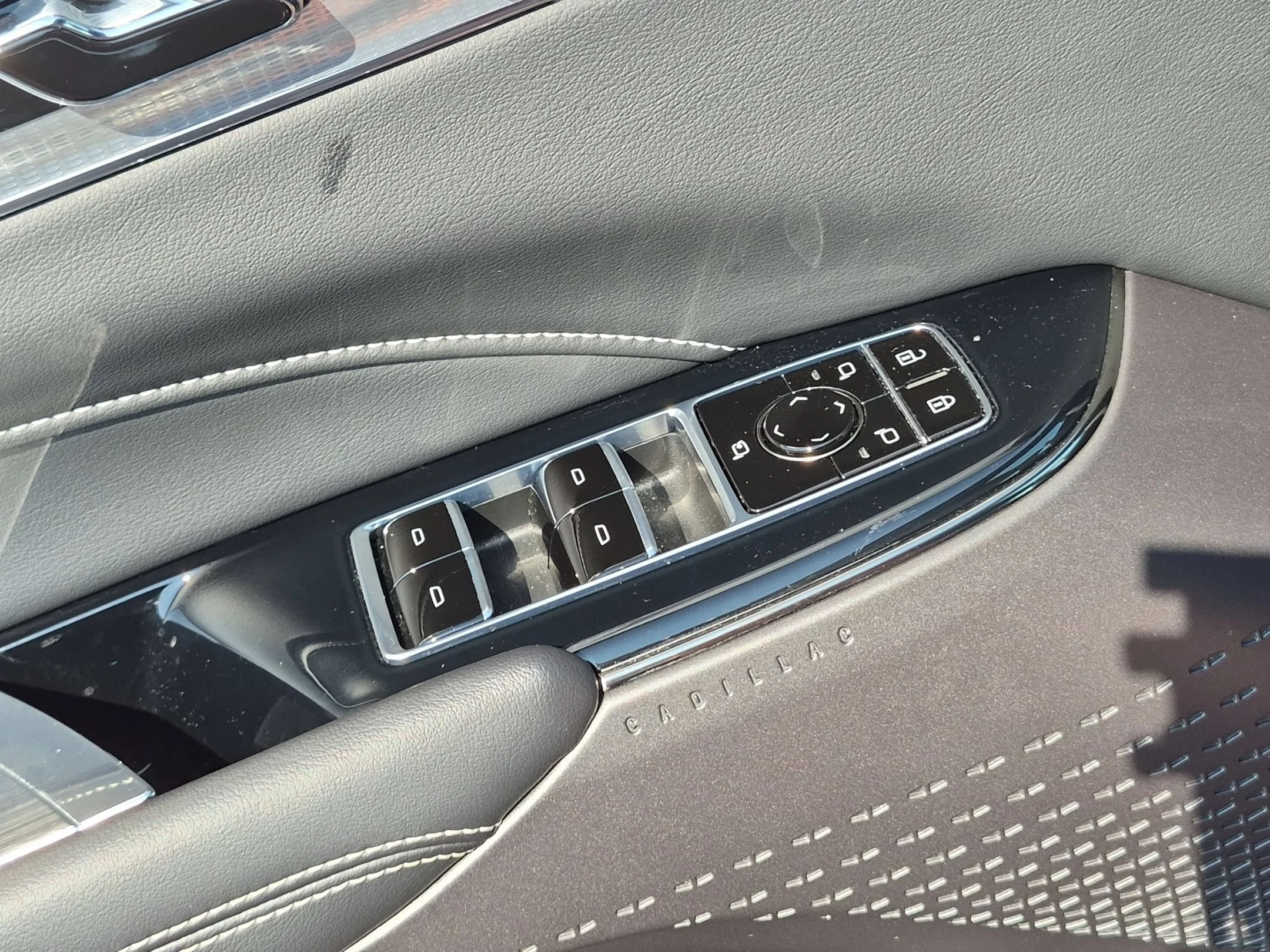 Used 2024 Emerald Lake Metallic Cadillac Tech image 22