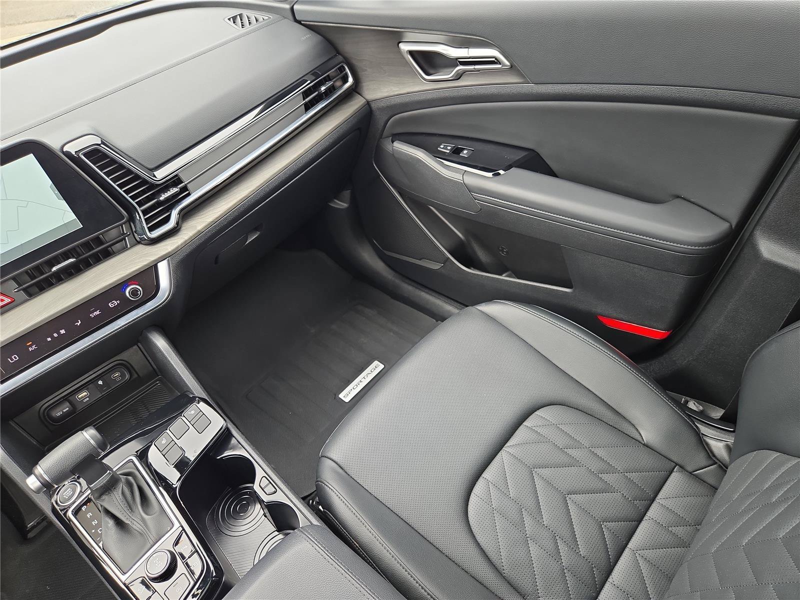 2025 Kia Sportage X-Line - Photo 15