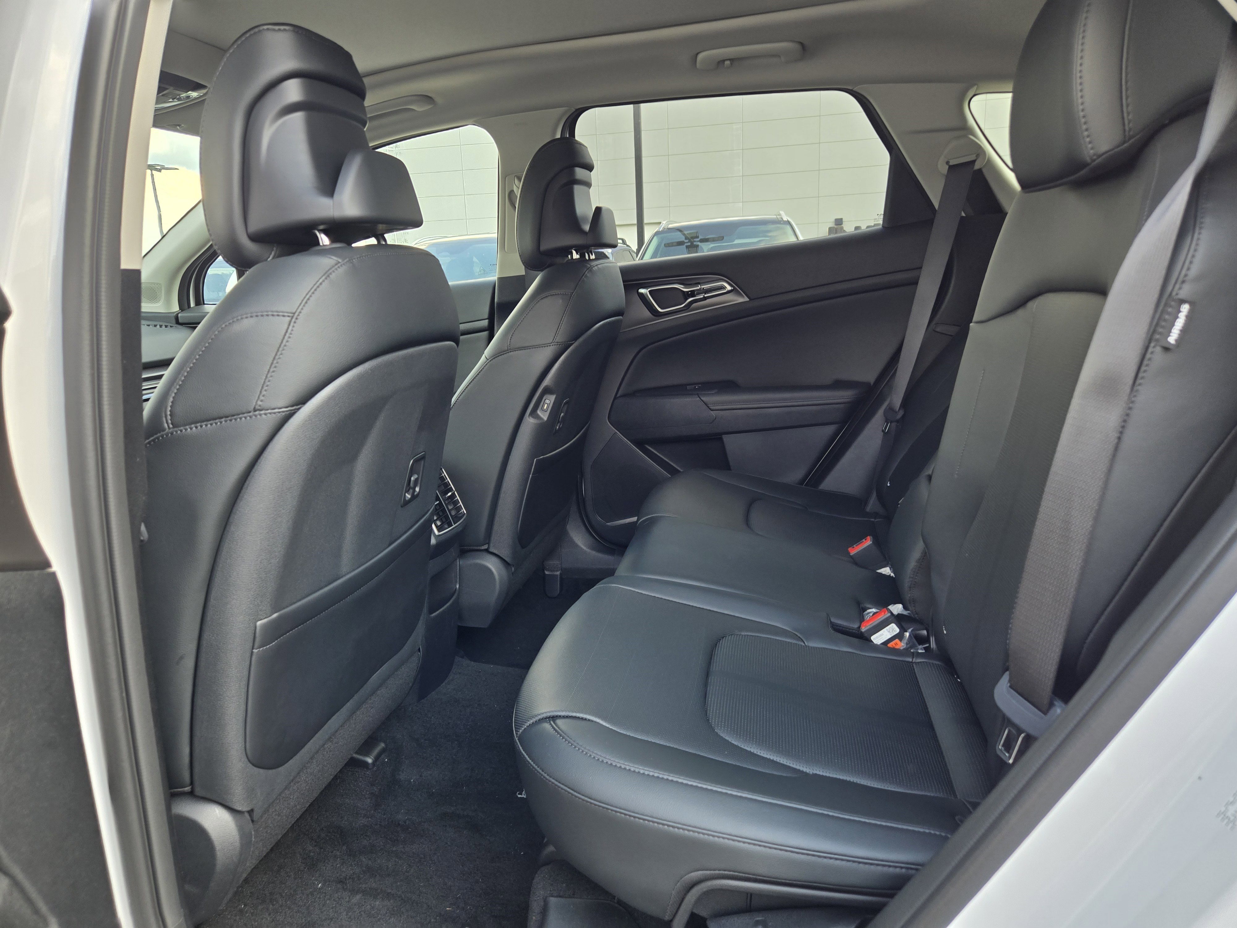 2026 Kia Sportage SX - Photo 21