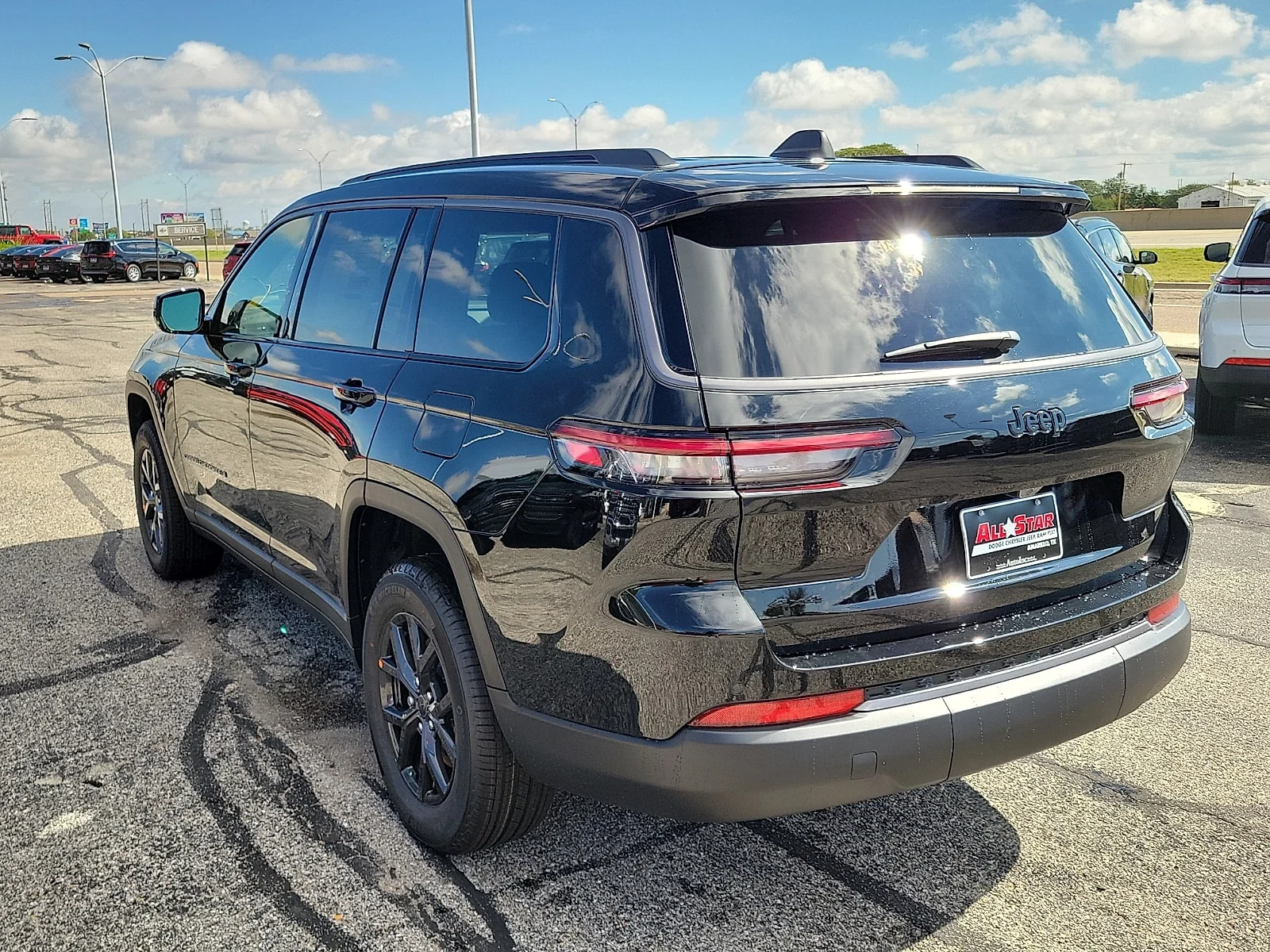 New 2027 High Gloss Black Jeep L LAREDO ALTITUDE 4X4 image 3