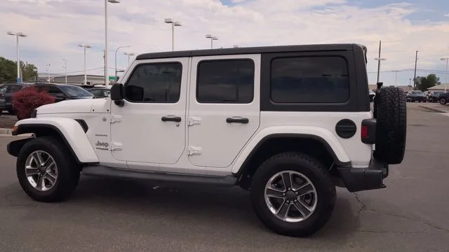 Used 2019 White Jeep Unlimited Sahara image 7