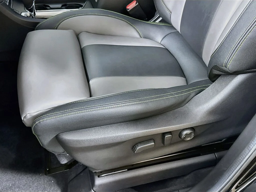 Used 2023 Black Subaru Onyx Edition image 23