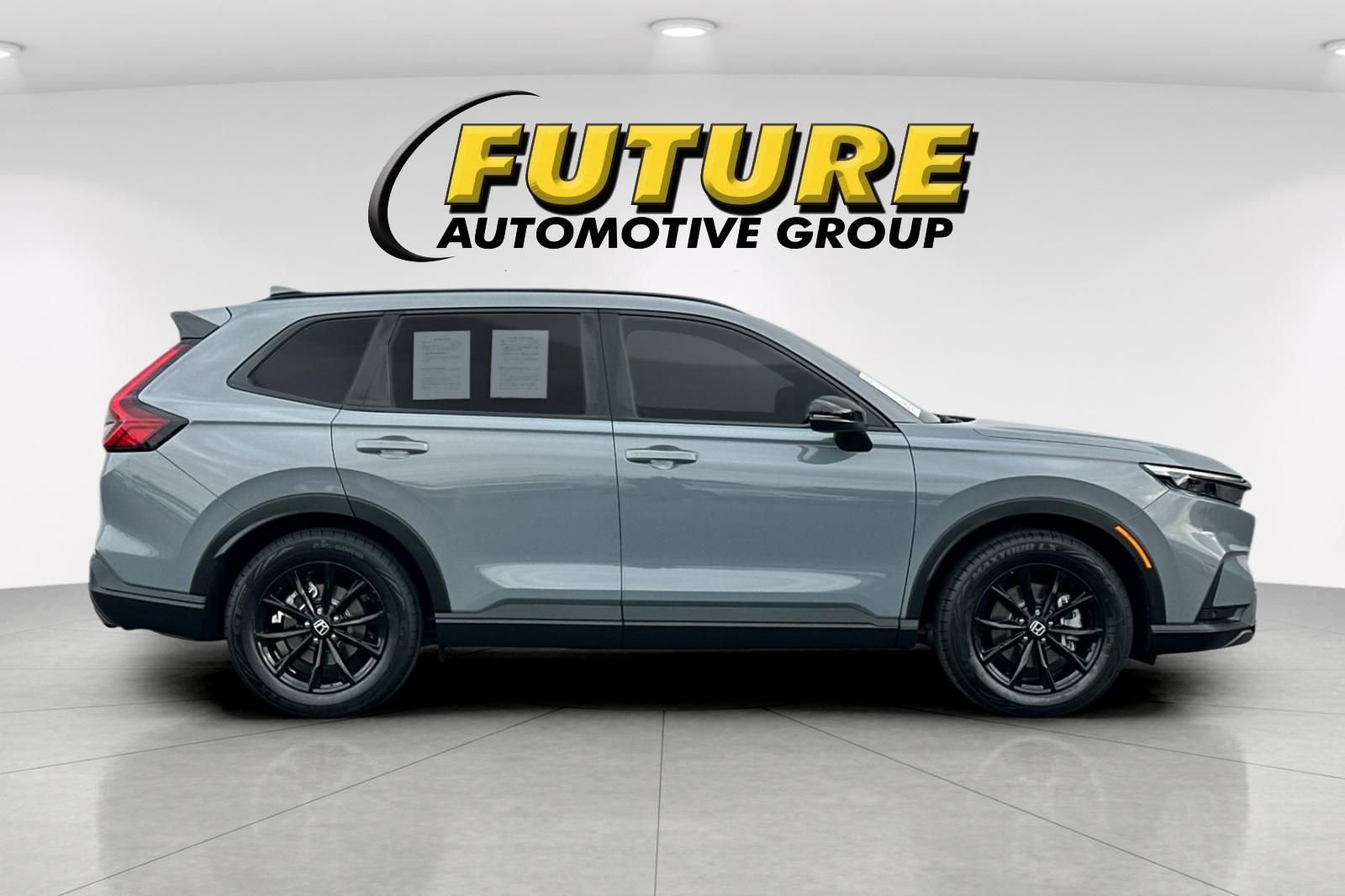 Used 2025  Honda Sport-L image 3