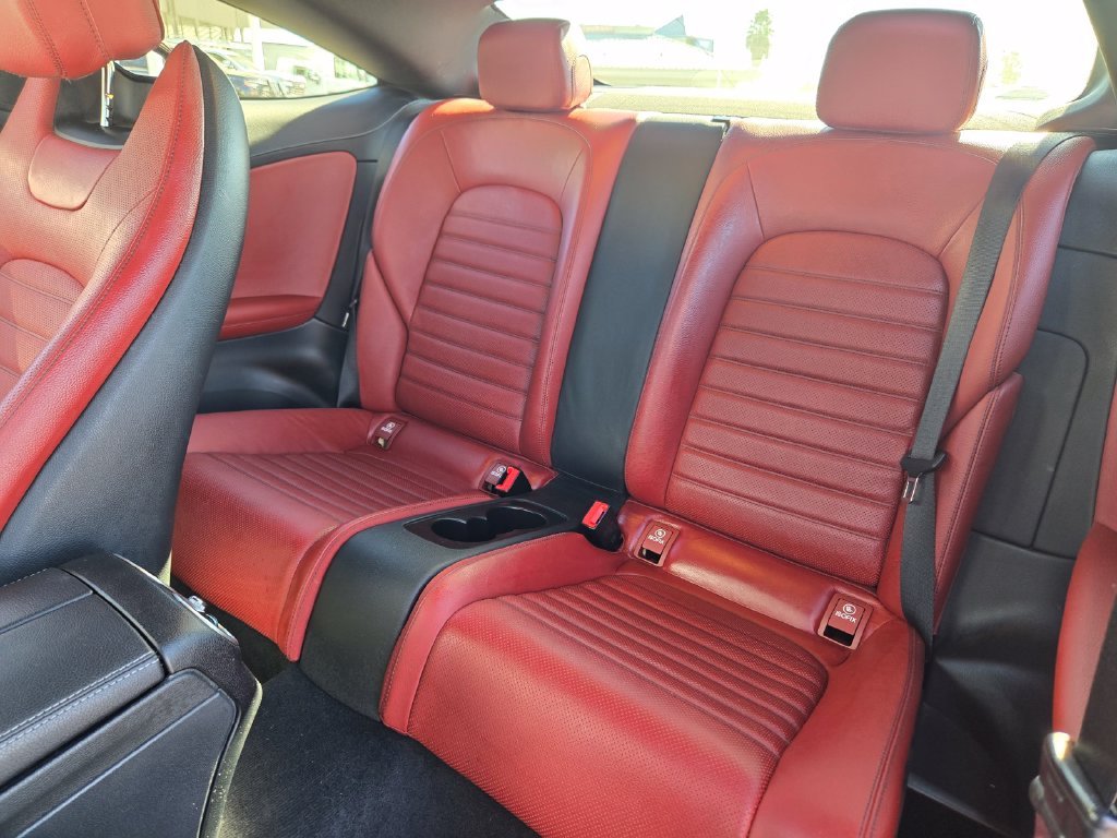 Used 2023  Mercedes-Benz C 300 image 10