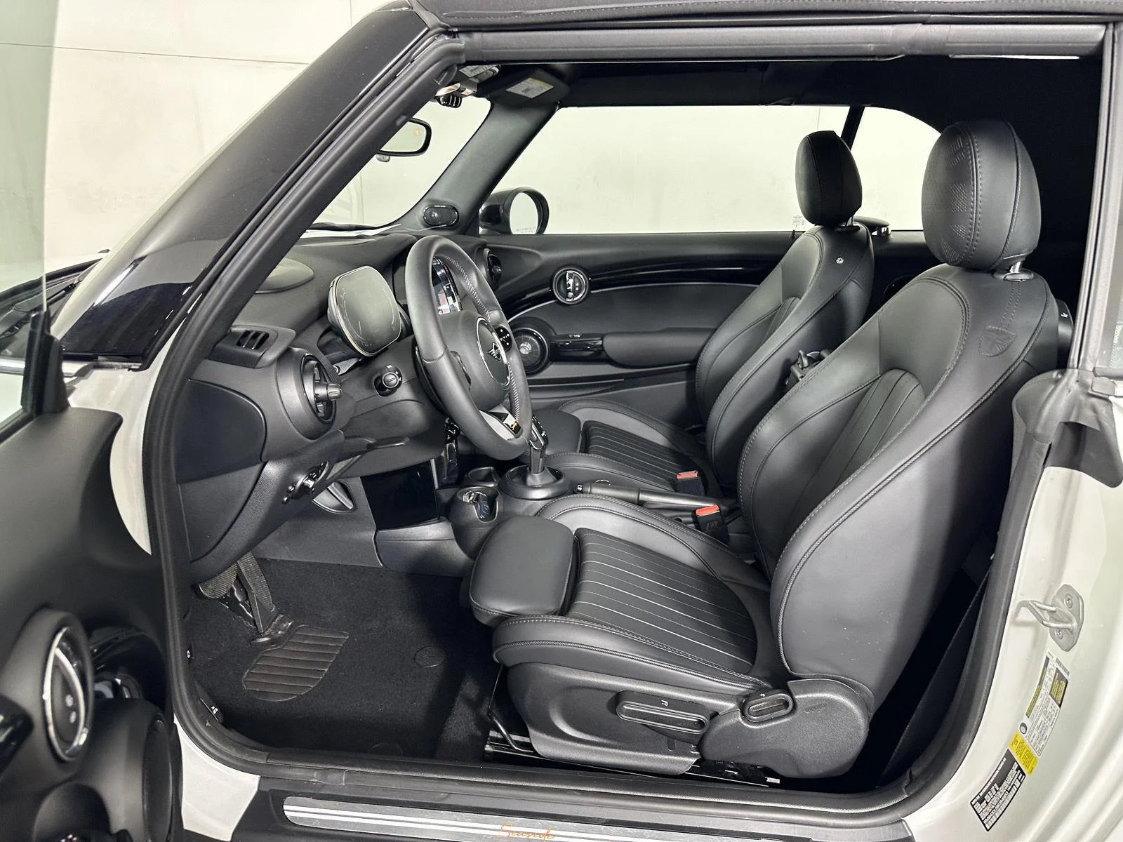 Used 2024 Nanuq White Metallic MINI Cooper S image 13