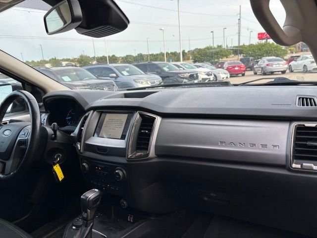 Used 2020 Magnetic Metallic Ford XLT image 18