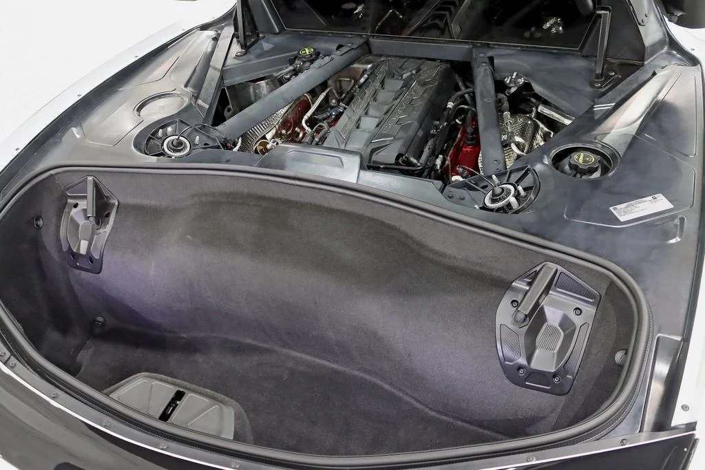Used 2025 White Chevrolet E-Ray image 33