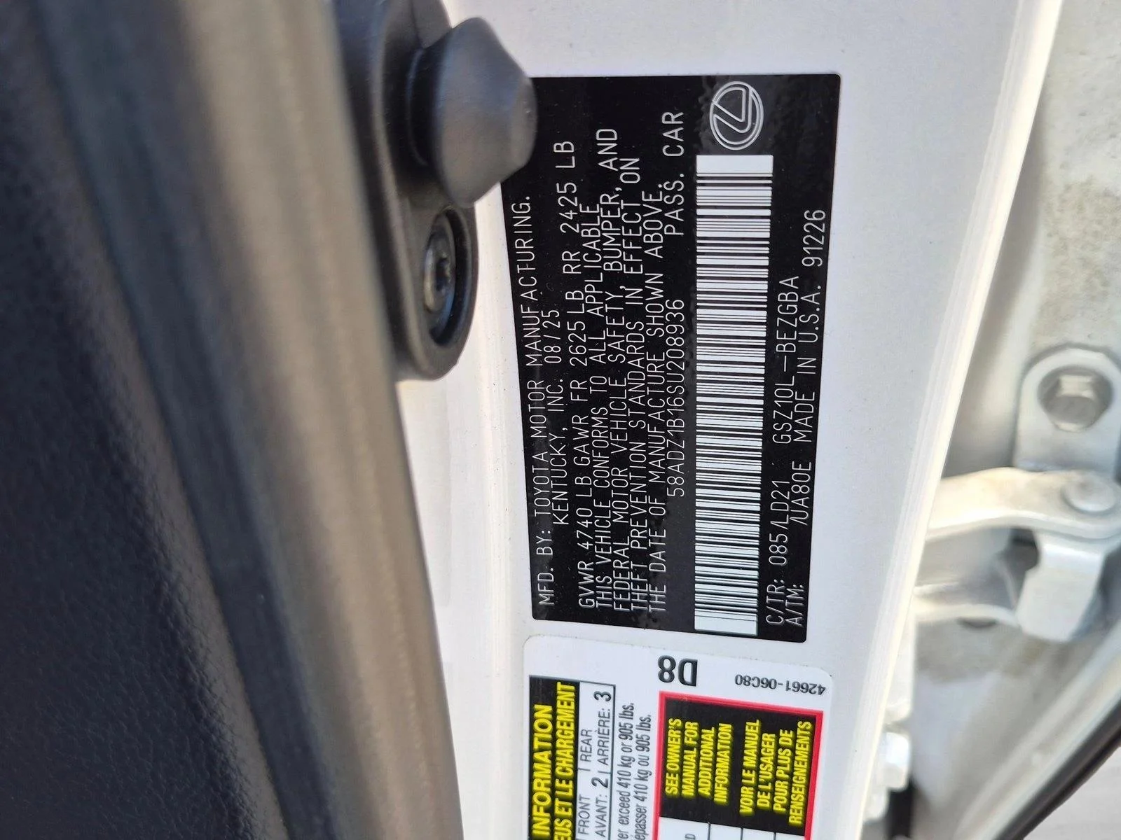 Certified Used 2025 Eminent White Pearl Lexus ES 350 image 22