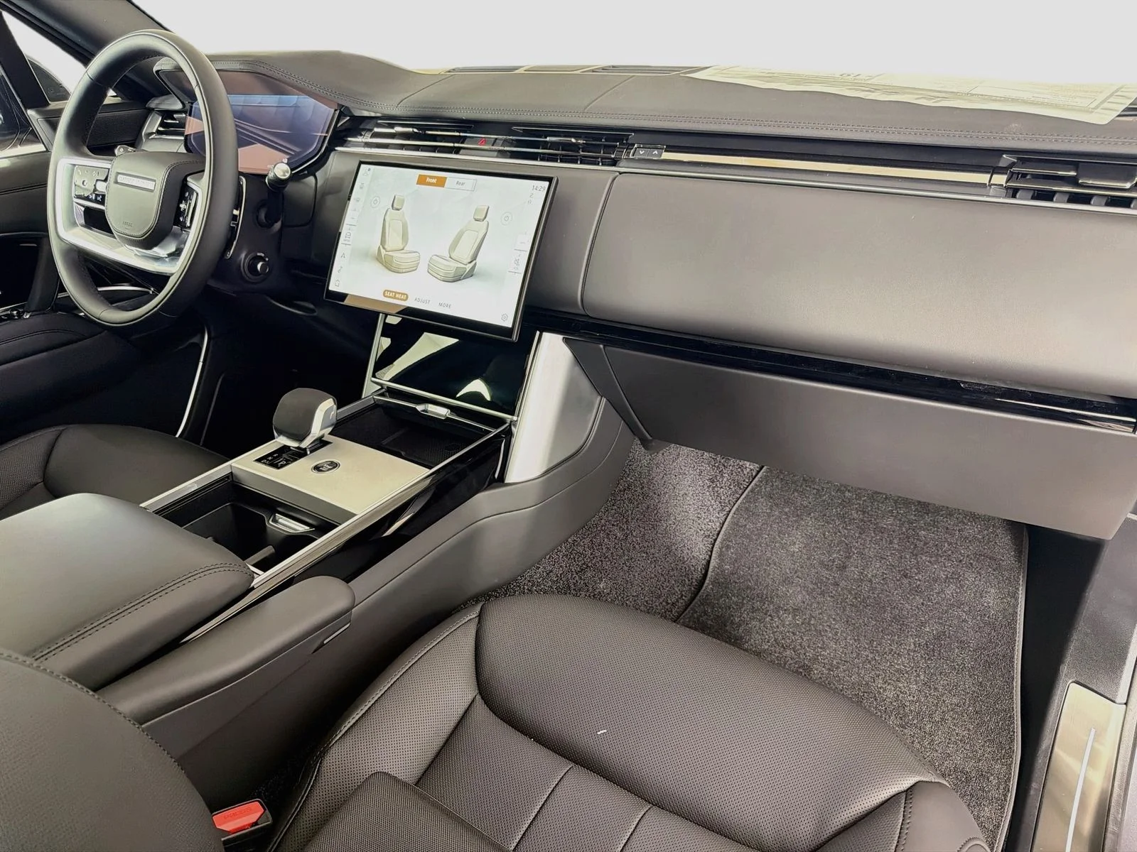 New 2026 Eiger Gray Meta Land Rover SE image 34