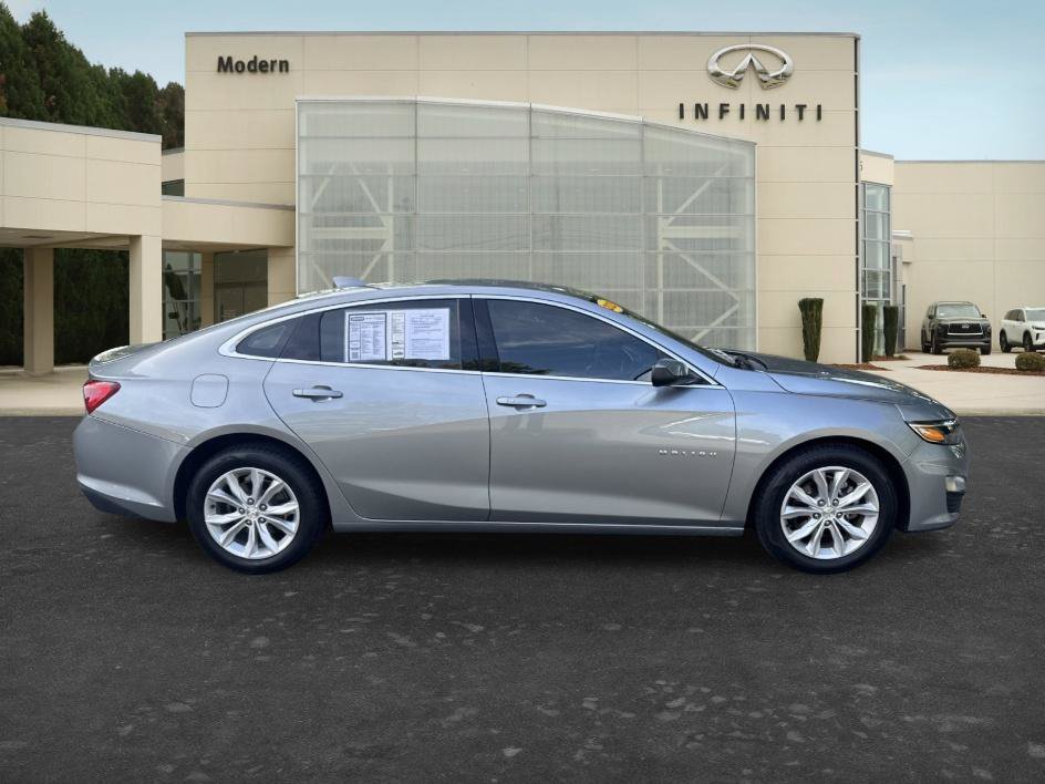 Used 2025 Sterling Gray Metallic Chevrolet LT image 4