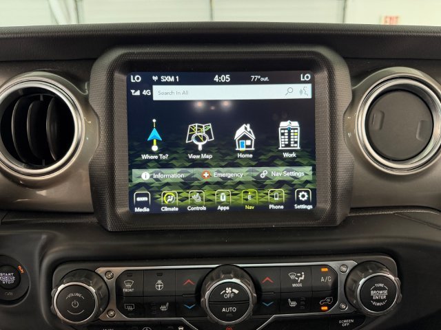 Used 2021 White Jeep Unlimited Sahara image 20