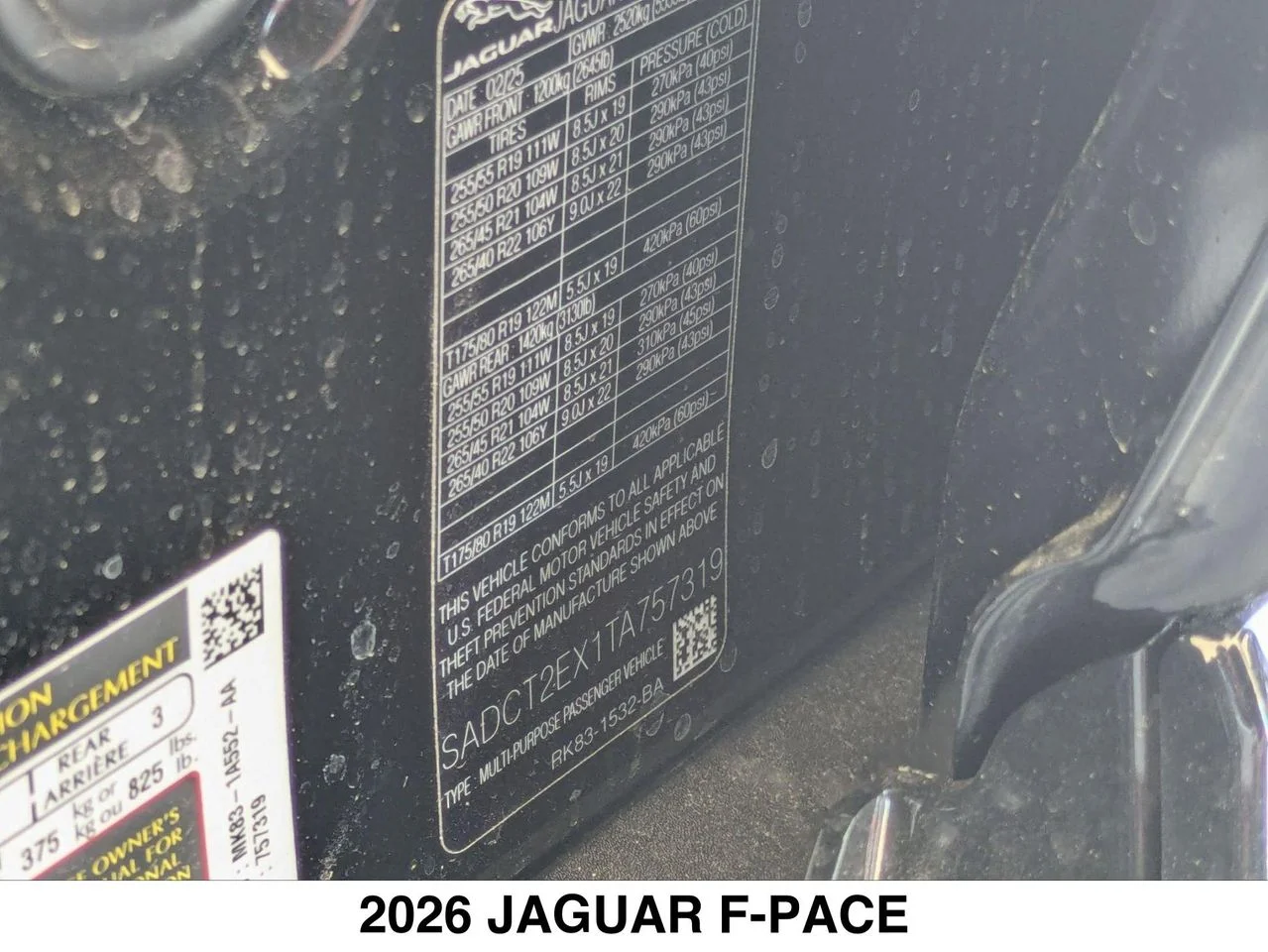 2026 Jaguar F-Pace R-Dynamic S - Photo 14