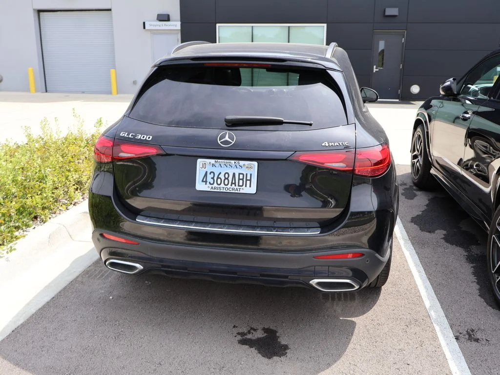 Certified Used 2023 Black Mercedes-Benz GLC 300 image 13