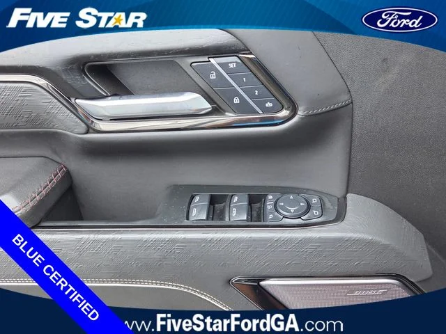 Used 2024 Silver GMC AT4X image 29