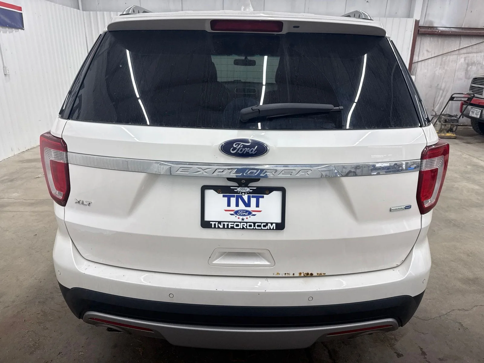 Used 2016 White Ford XLT image 7